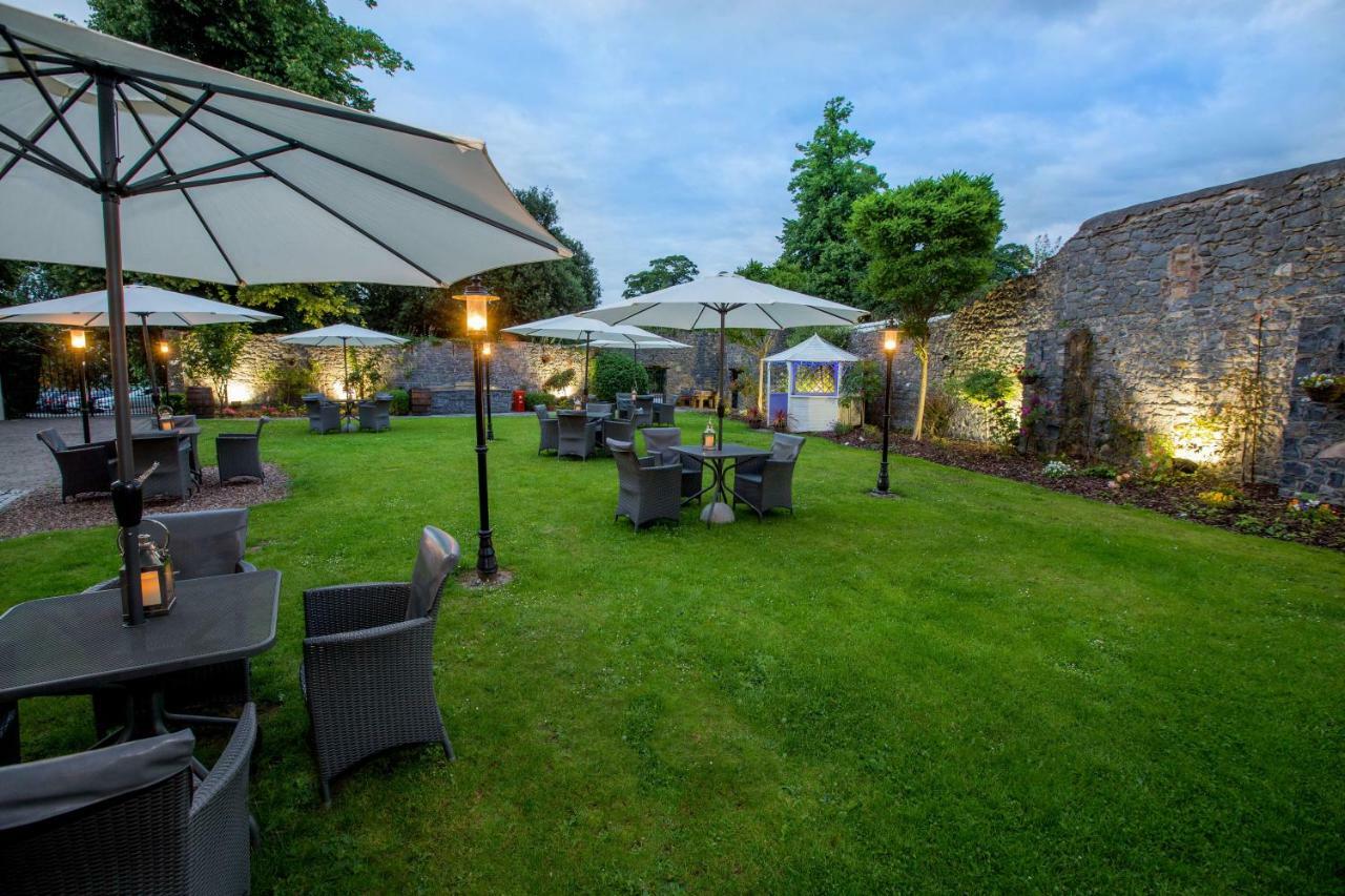 Hotel Kilkenny Exterior photo